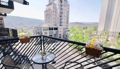 Catherine's apartment_2